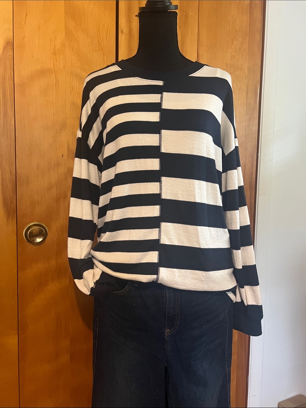 Time and Tru Dark Blue/Black & Creamy White Striped Scoop Neck Sweater